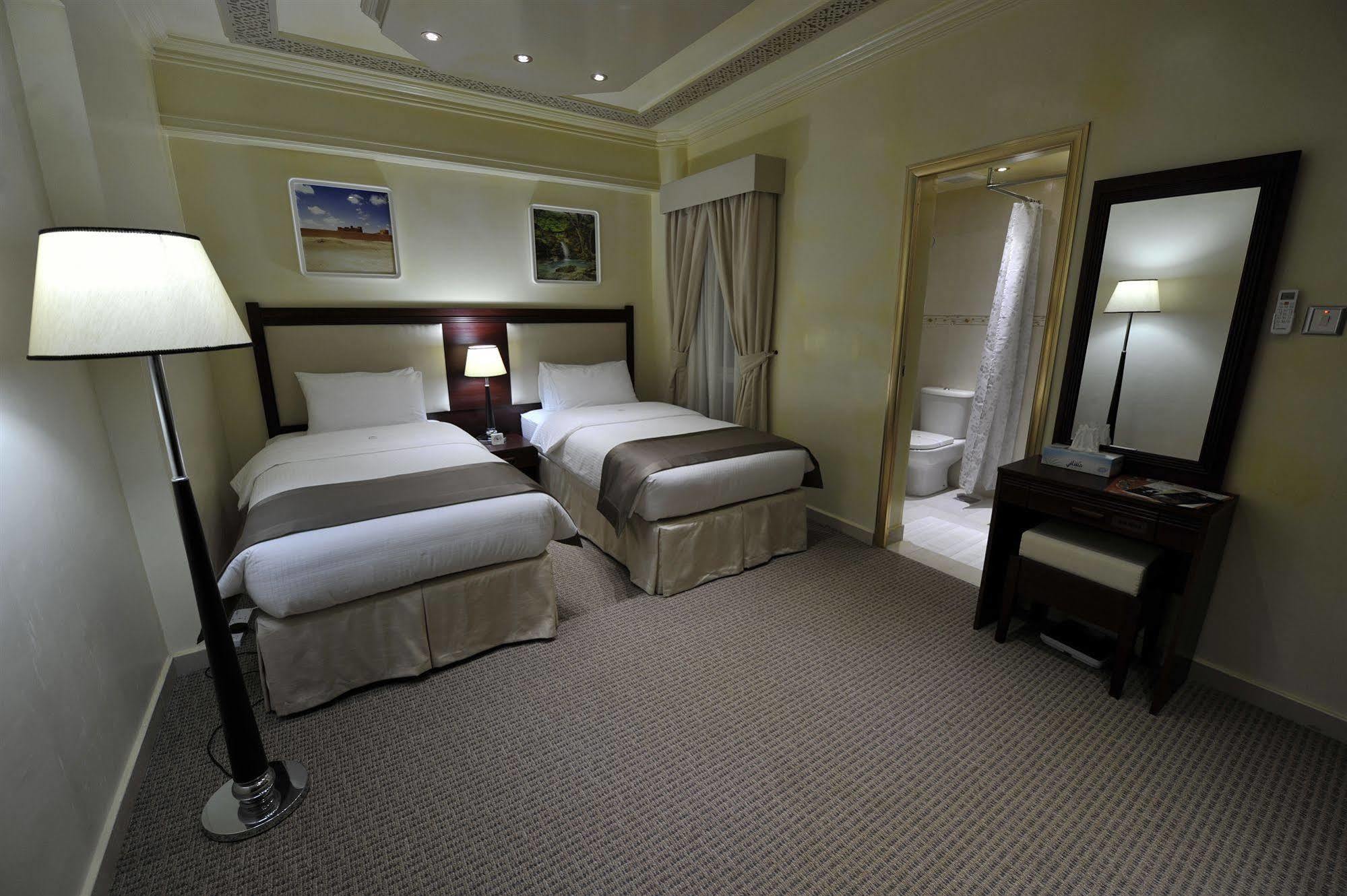 Oman Palm Hotel Suites Mascate Extérieur photo